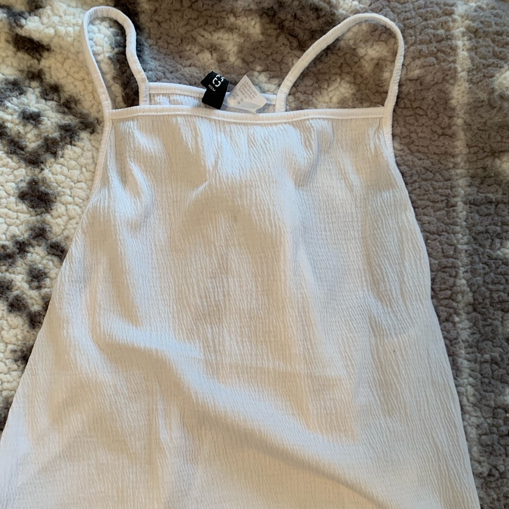 white tank top! ♡